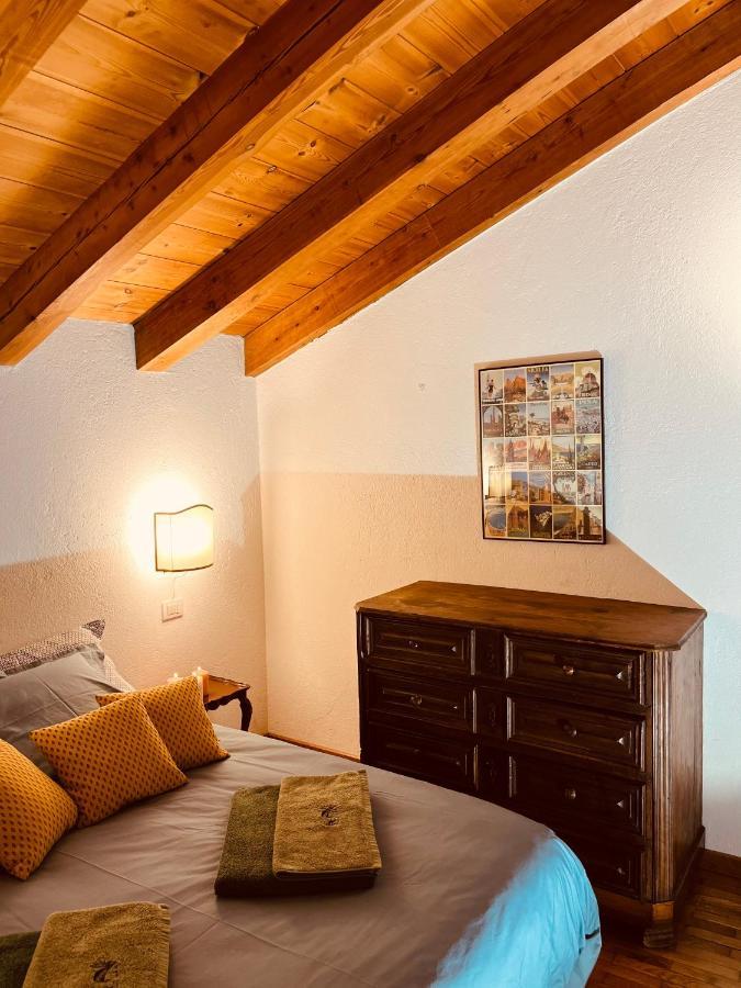 Chalet Blanc "Coeur Sapin" กูร์มาเยอร์ ภายนอก รูปภาพ