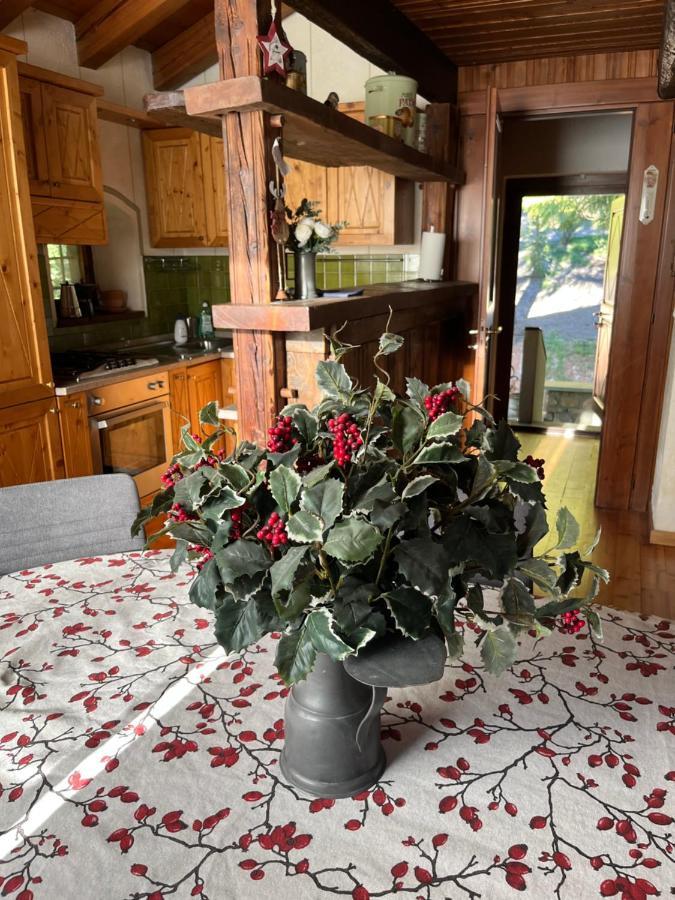 Chalet Blanc "Coeur Sapin" กูร์มาเยอร์ ภายนอก รูปภาพ