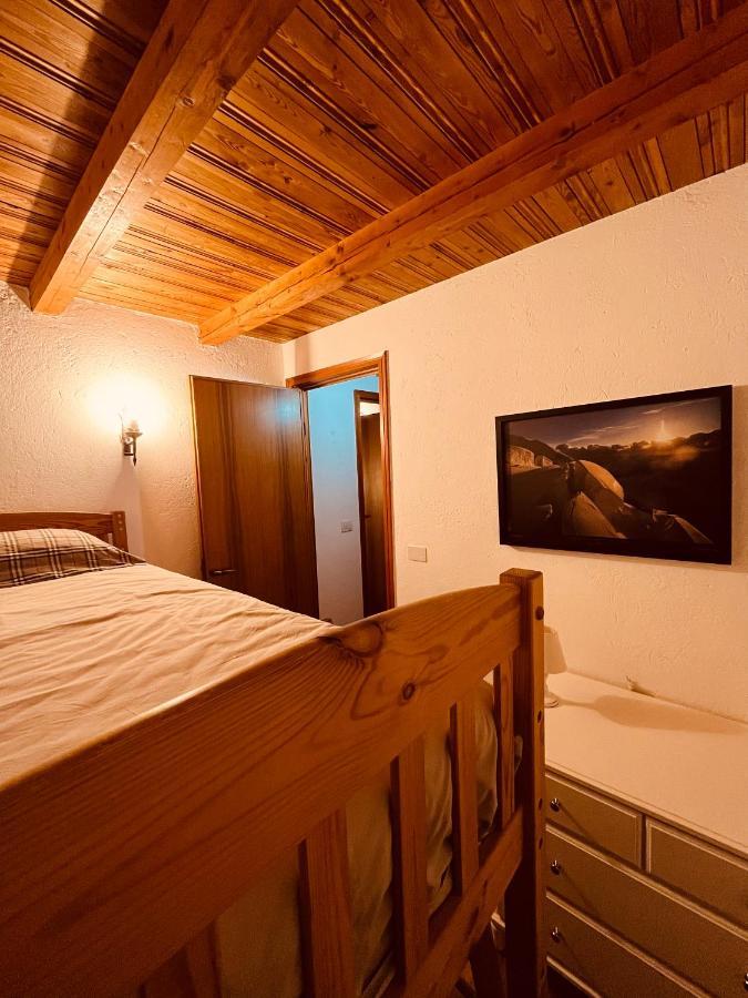 Chalet Blanc "Coeur Sapin" กูร์มาเยอร์ ภายนอก รูปภาพ