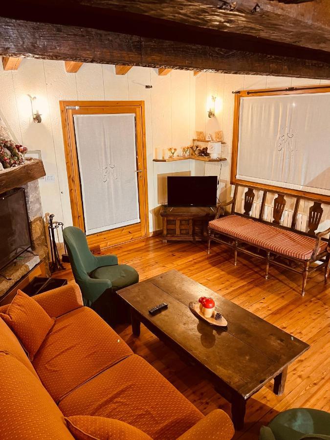 Chalet Blanc "Coeur Sapin" กูร์มาเยอร์ ภายนอก รูปภาพ