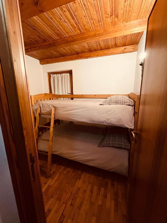 Chalet Blanc "Coeur Sapin" กูร์มาเยอร์ ภายนอก รูปภาพ