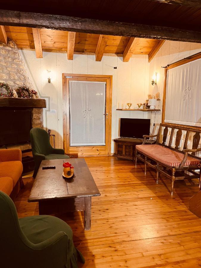 Chalet Blanc "Coeur Sapin" กูร์มาเยอร์ ภายนอก รูปภาพ
